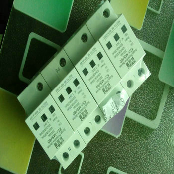 1569376712162451.jpg 100KA三相電源防雷模塊.jpg